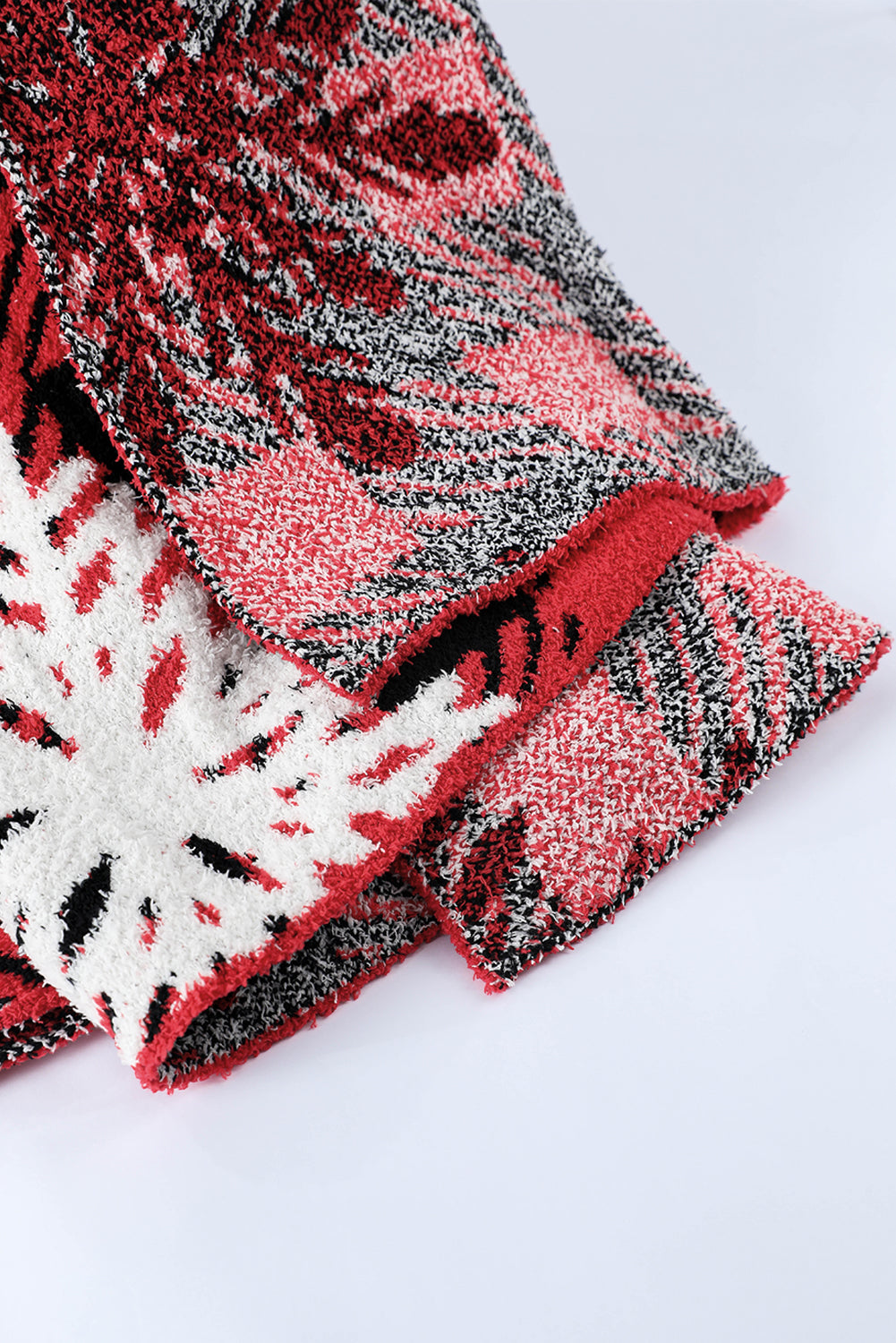 Red Christmas Snowflake Blanket
