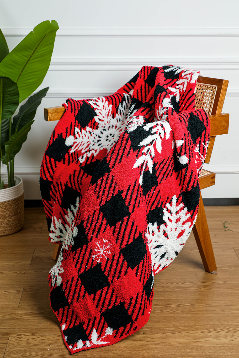 Red Christmas Snowflake Blanket