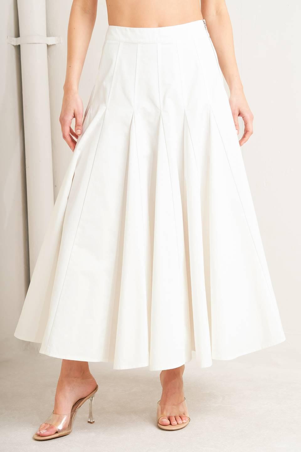 WHITE WOVEN CIRCLE SKIRT
