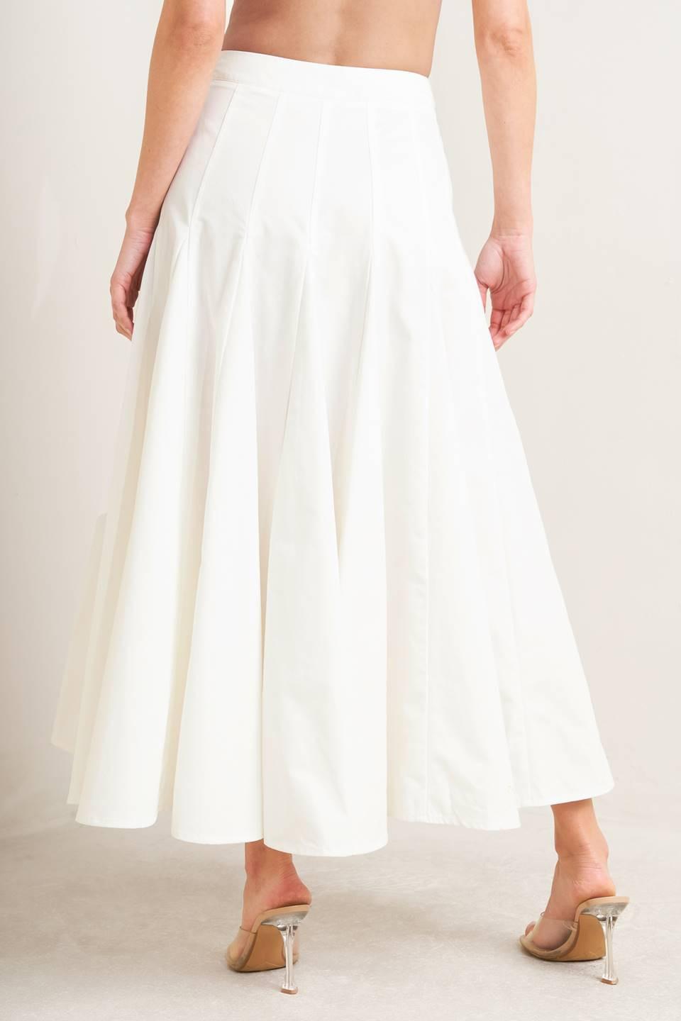 WHITE WOVEN CIRCLE SKIRT
