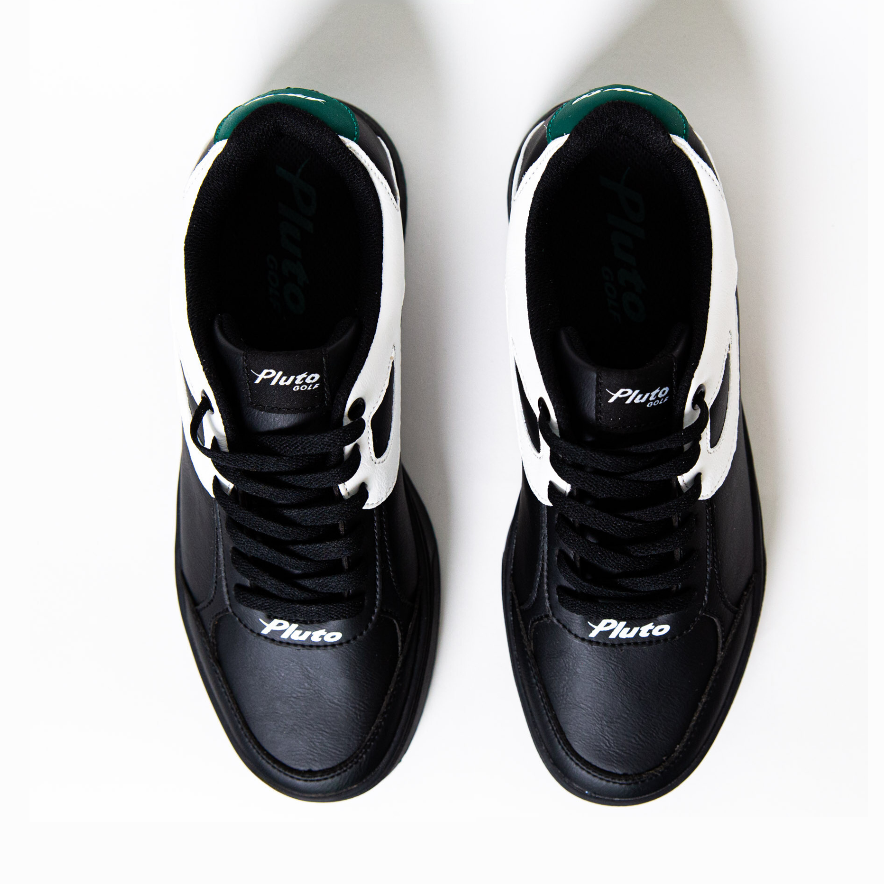 PLUTO Sneakers
