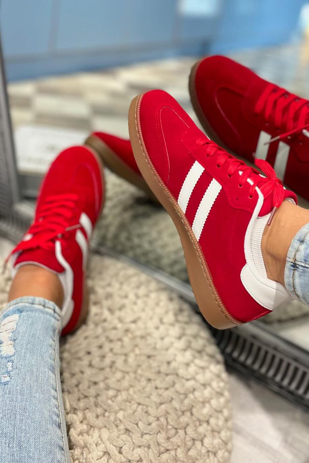 Red Lace-up Flat Shoes