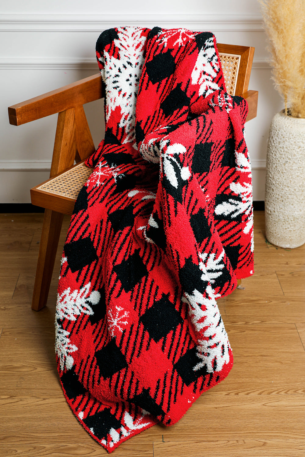 Red Christmas Snowflake Blanket