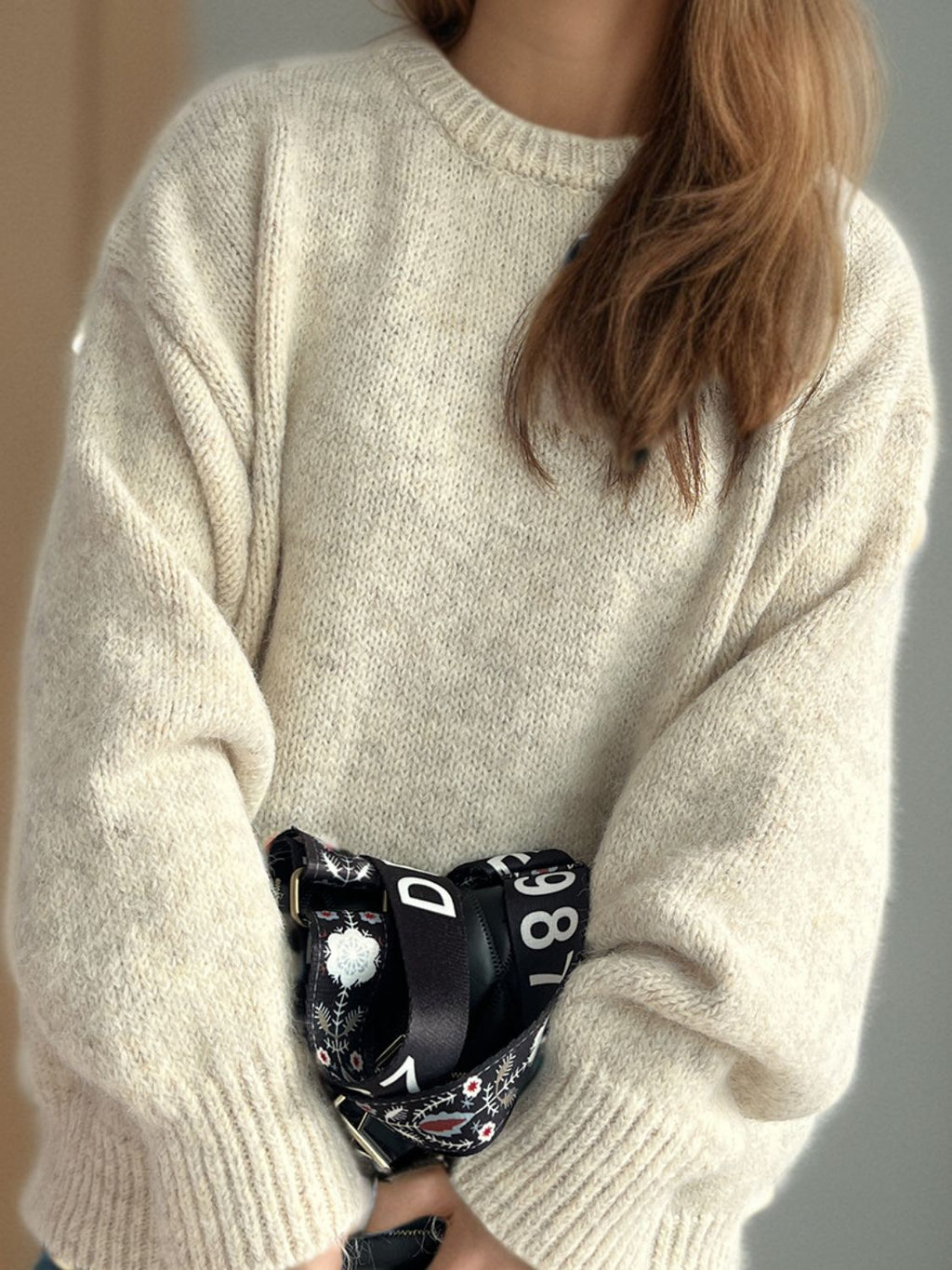 Sweater-Round Neck Long Sleeve